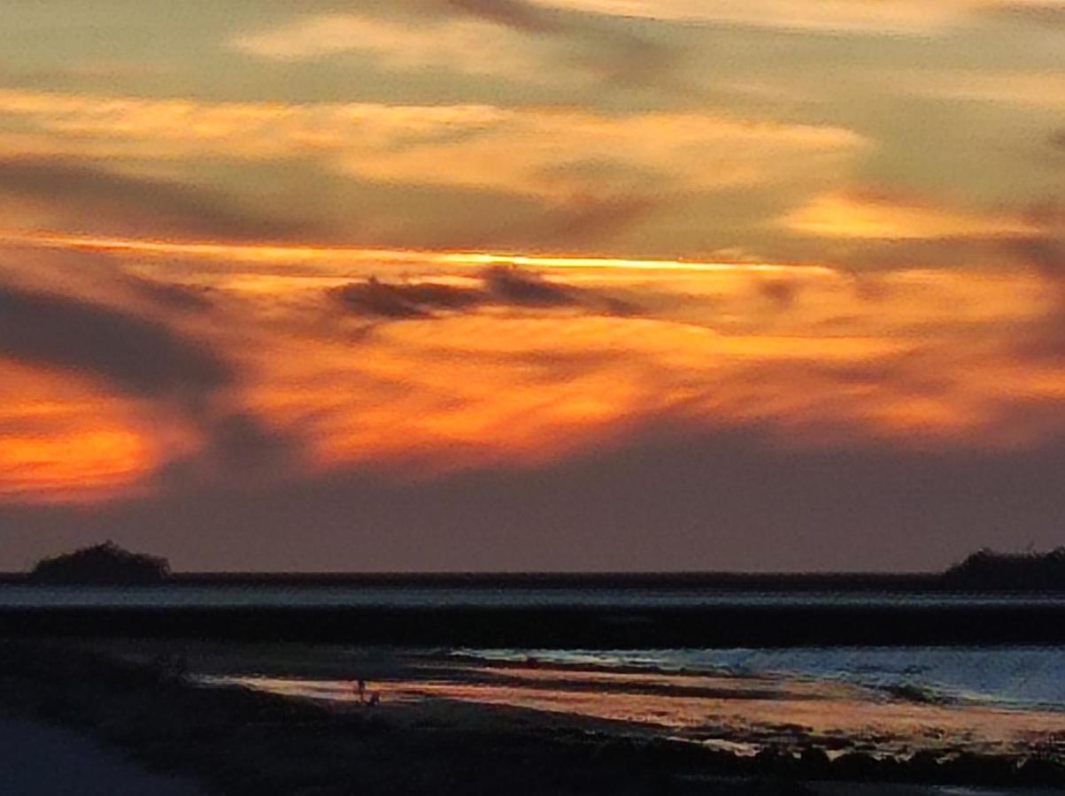 Sur Le Chemin De La Plage Cherbourg-en-Cotentin Exterior foto